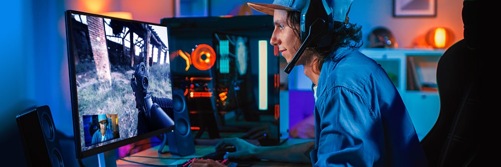 ویدیو های گیم‌ پلی و بازی کردن گیمر ها برای تولید محتوا در یوتیوب